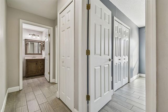 31609 HUNT CLUB LANE, Wesley Chapel, FL 33543