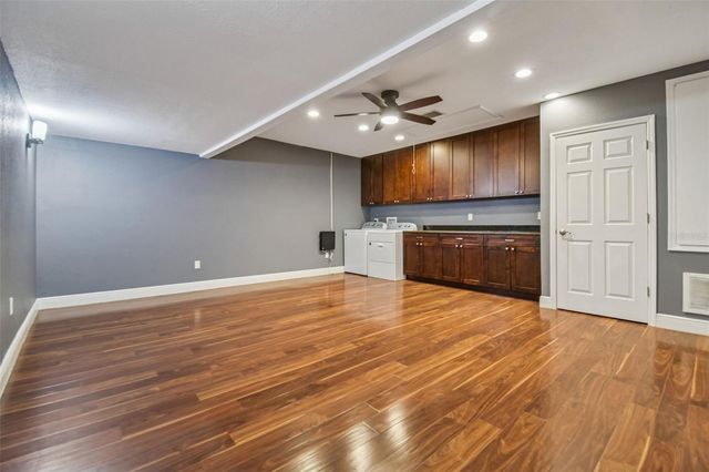 31609 HUNT CLUB LANE, Wesley Chapel, FL 33543