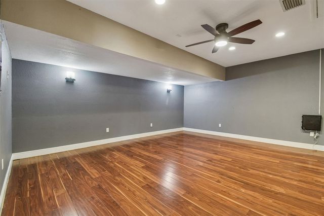 31609 HUNT CLUB LANE, Wesley Chapel, FL 33543