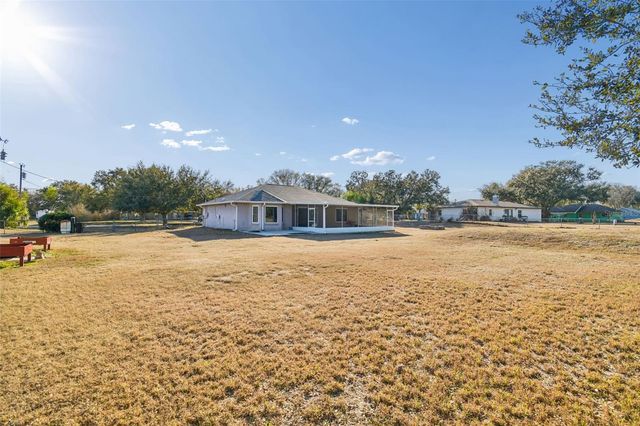 31609 HUNT CLUB LANE, Wesley Chapel, FL 33543