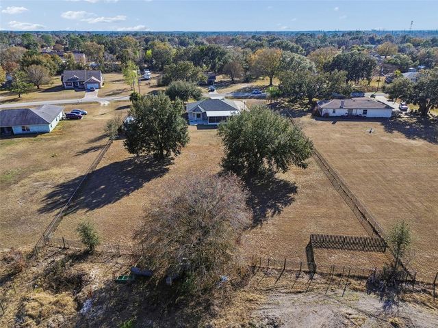 31609 HUNT CLUB LANE, Wesley Chapel, FL 33543