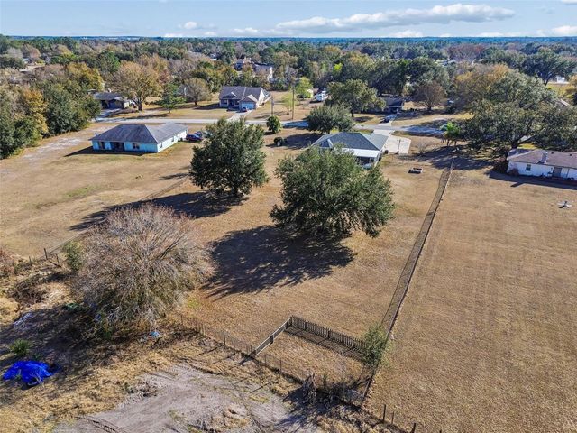 31609 HUNT CLUB LANE, Wesley Chapel, FL 33543