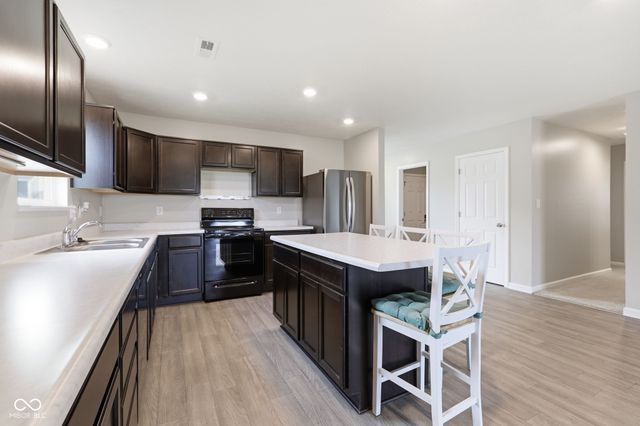 632 N Crystal Drive, Fortville, IN 46040