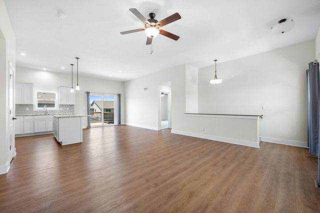 5835 N Ashford St, Wichita, KS 67219