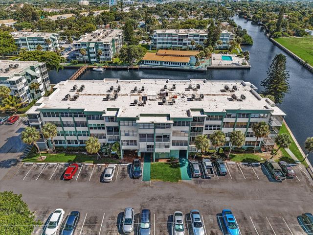 2741 TAFT Street 104, Hollywood, FL 33020
