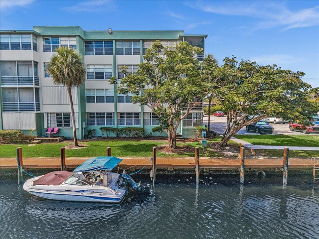 2741 TAFT Street 104, Hollywood, FL 33020