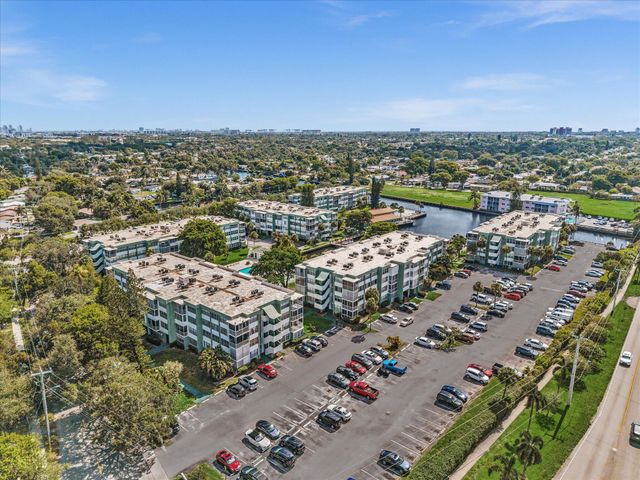 2741 TAFT Street 104, Hollywood, FL 33020