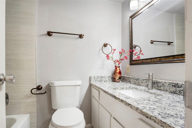 208 Wilshire Drive A, Euless, TX 76040