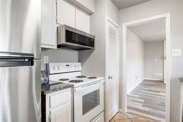 208 Wilshire Drive A, Euless, TX 76040