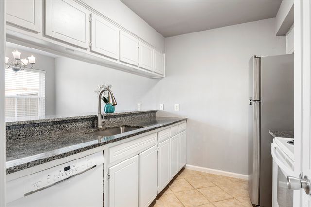 208 Wilshire Drive A, Euless, TX 76040