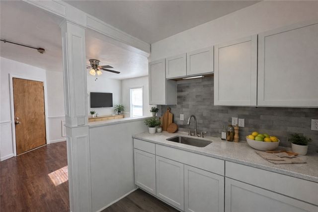 372 River Street, Woonsocket, RI 02895