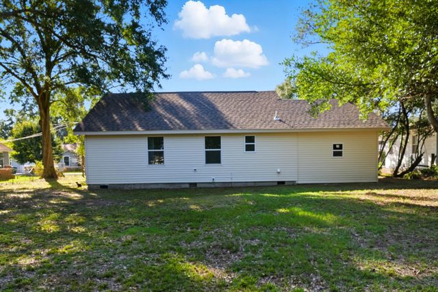 113 Green St., Petal, MS 39465