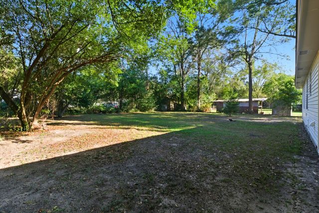 113 Green St., Petal, MS 39465