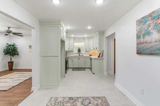 113 Green St., Petal, MS 39465