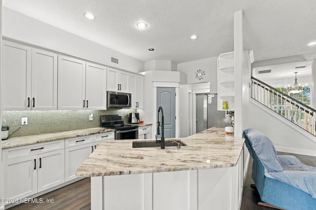 5625 BAXTER LAKE Drive, Jacksonville, FL 32258