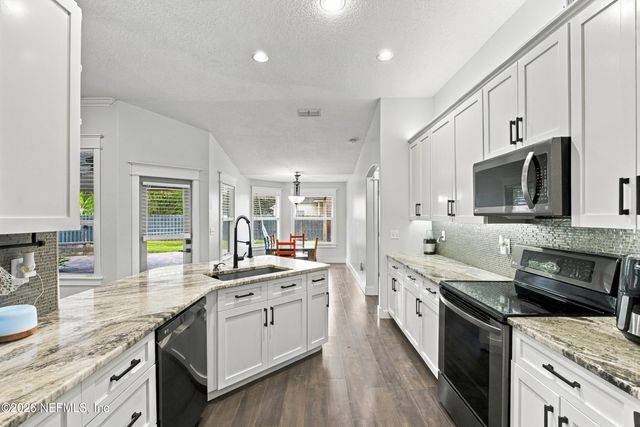 5625 BAXTER LAKE Drive, Jacksonville, FL 32258