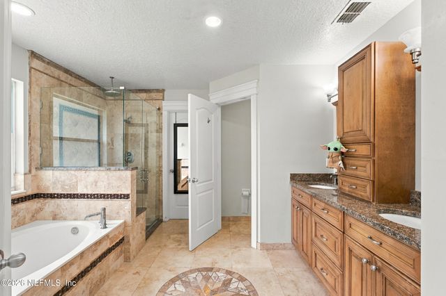5625 BAXTER LAKE Drive, Jacksonville, FL 32258