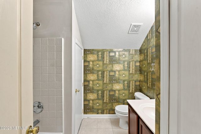 5625 BAXTER LAKE Drive, Jacksonville, FL 32258