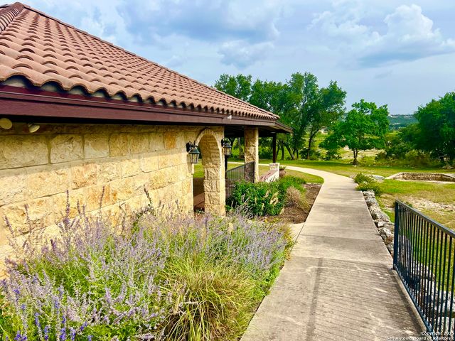 250 San Salvadore, Canyon Lake, TX 78133