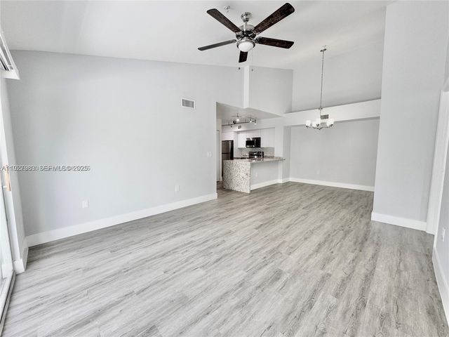 677 SW 111th Ave 303, Pembroke Pines, FL 33025