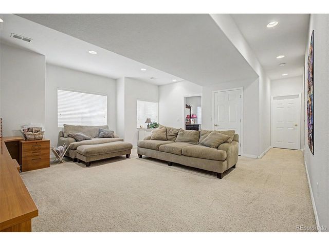 13960 E Chenango Dr, Aurora, CO 80015