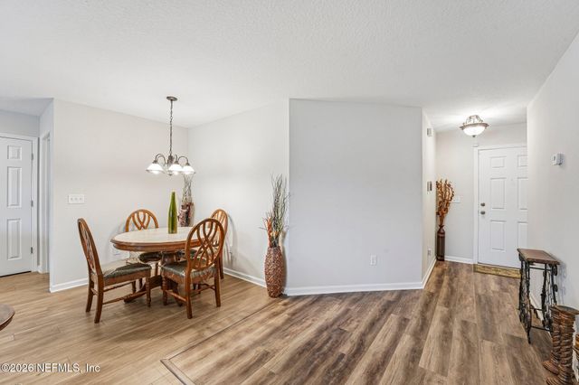 8528 OSTEEN Street, Jacksonville, FL 32210