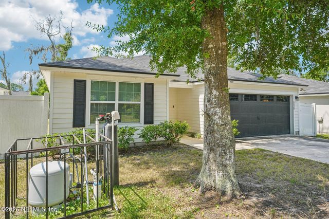 8528 OSTEEN Street, Jacksonville, FL 32210