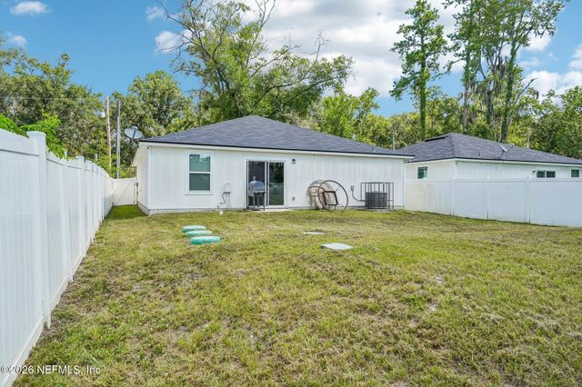 8528 OSTEEN Street, Jacksonville, FL 32210