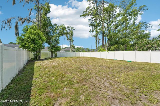 8528 OSTEEN Street, Jacksonville, FL 32210