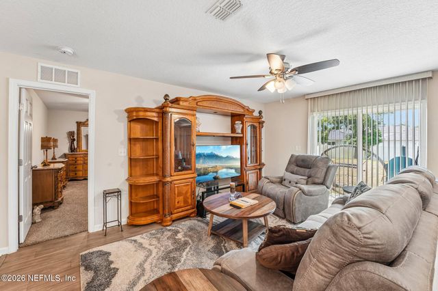 8528 OSTEEN Street, Jacksonville, FL 32210