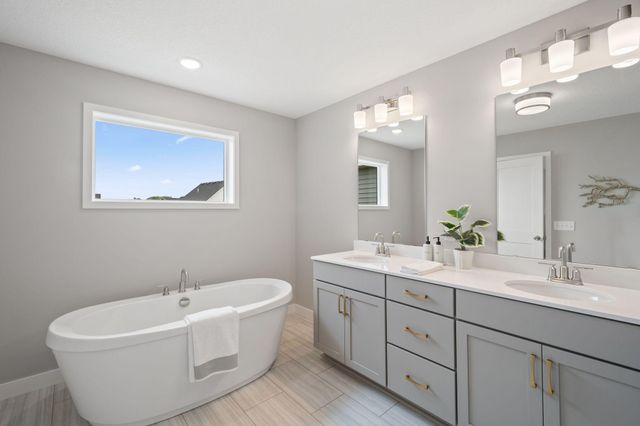15752 Aquila Avenue, Prior Lake, MN 55372
