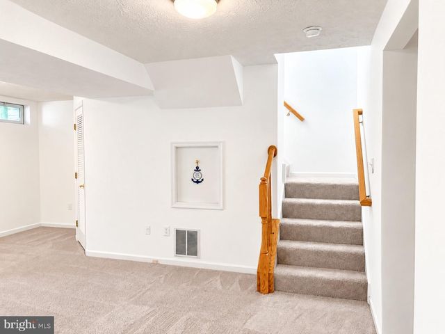 8720 THORNBROOK DR, Odenton, MD 21113