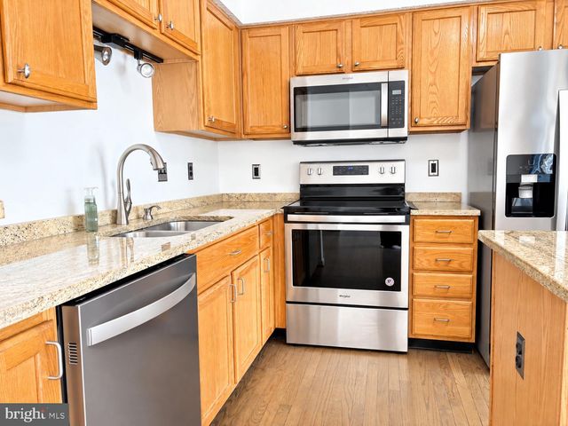 8720 THORNBROOK DR, Odenton, MD 21113