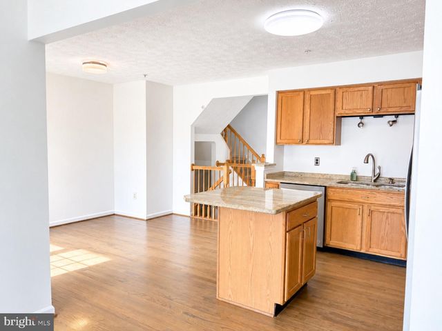 8720 THORNBROOK DR, Odenton, MD 21113