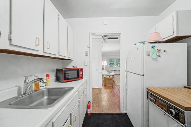 226-15 Kingsbury Avenue Unit A, Oakland Gardens, NY 11364