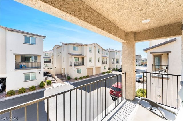 6953 Midnight Bronze Street, North Las Vegas, NV 89086