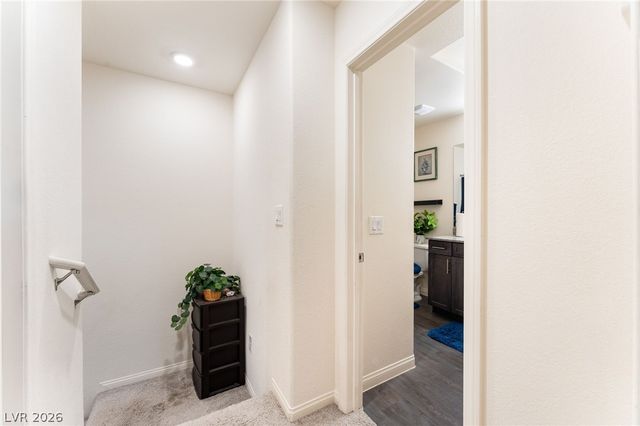6953 Midnight Bronze Street, North Las Vegas, NV 89086