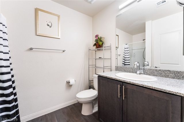 6953 Midnight Bronze Street, North Las Vegas, NV 89086