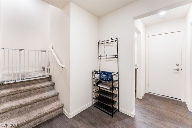 6953 Midnight Bronze Street, North Las Vegas, NV 89086