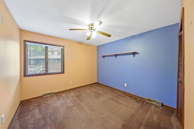 5768 Bower Street, Kansas City, MO 64133