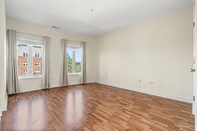 860 WEIDNER Road 406, Buffalo Grove, IL 60089