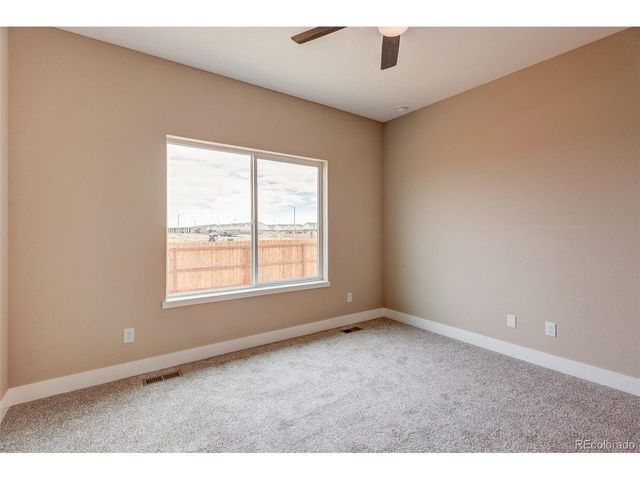 412 Molly Ln, Fort Morgan, CO 80701