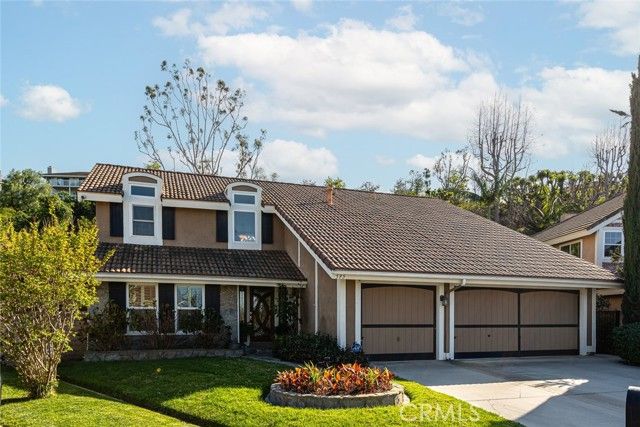 595 S Avenida Faro, Anaheim, CA 92807