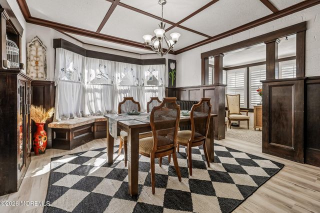 19 Union Street, Toms River, NJ 08753