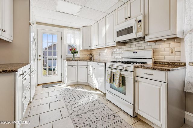 19 Union Street, Toms River, NJ 08753