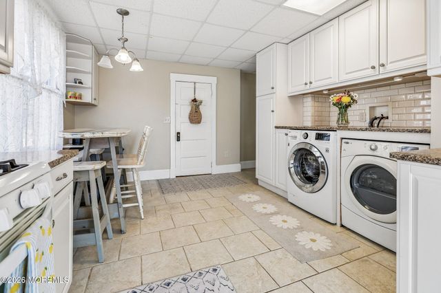 19 Union Street, Toms River, NJ 08753