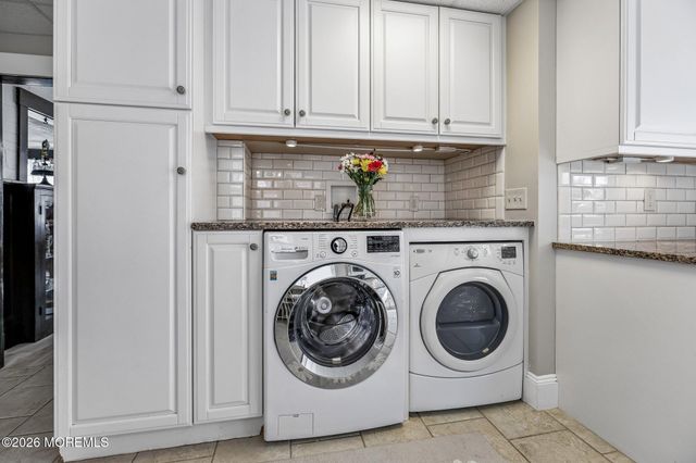 19 Union Street, Toms River, NJ 08753