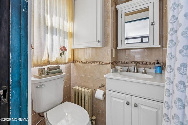 19 Union Street, Toms River, NJ 08753