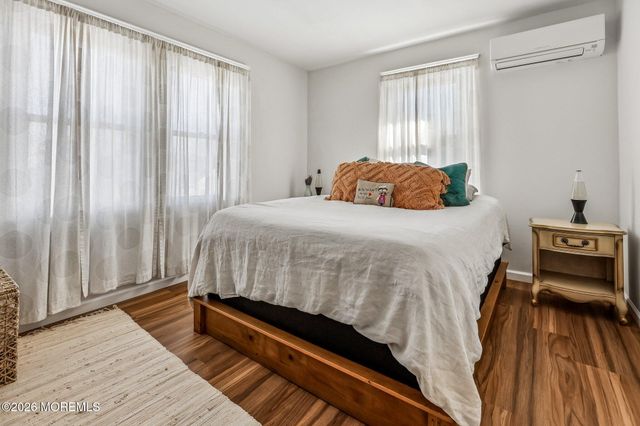 19 Union Street, Toms River, NJ 08753