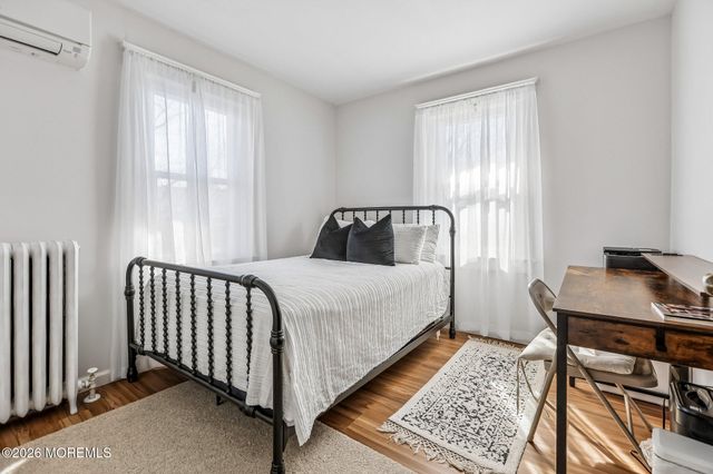 19 Union Street, Toms River, NJ 08753